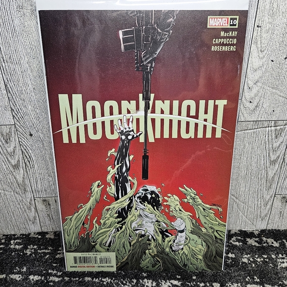 MoonKnight Moon Knight Marvel Comics #10 Comic Book - Picture 1 of 6